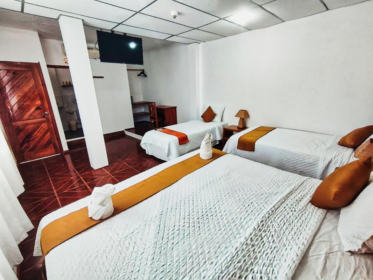 Hotel La Casa De Judy Puerto Ayora  Εξωτερικό φωτογραφία